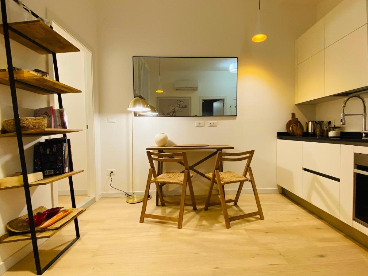Piazzaborsa Charme Apartment Trieste Extérieur photo