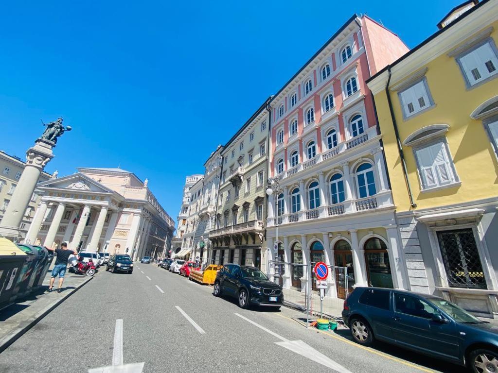 Piazzaborsa Charme Apartment Trieste Extérieur photo